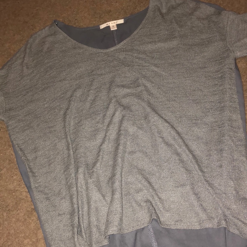 flowy casual t-shirt